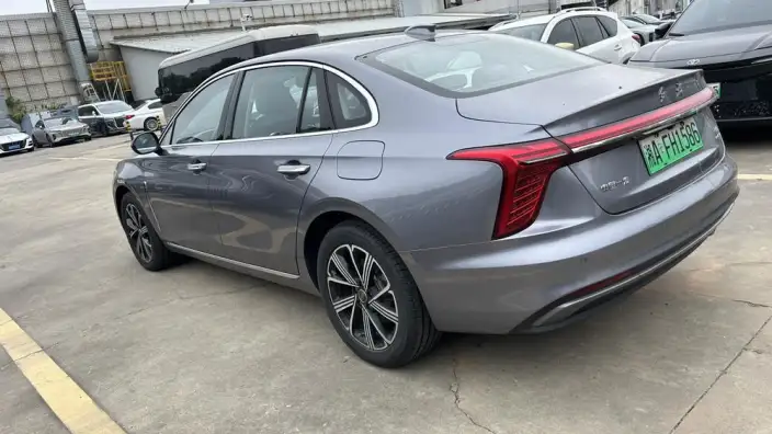 Hongqi H5 PHEV 2025 Model 170 Chao Hybrid Edition