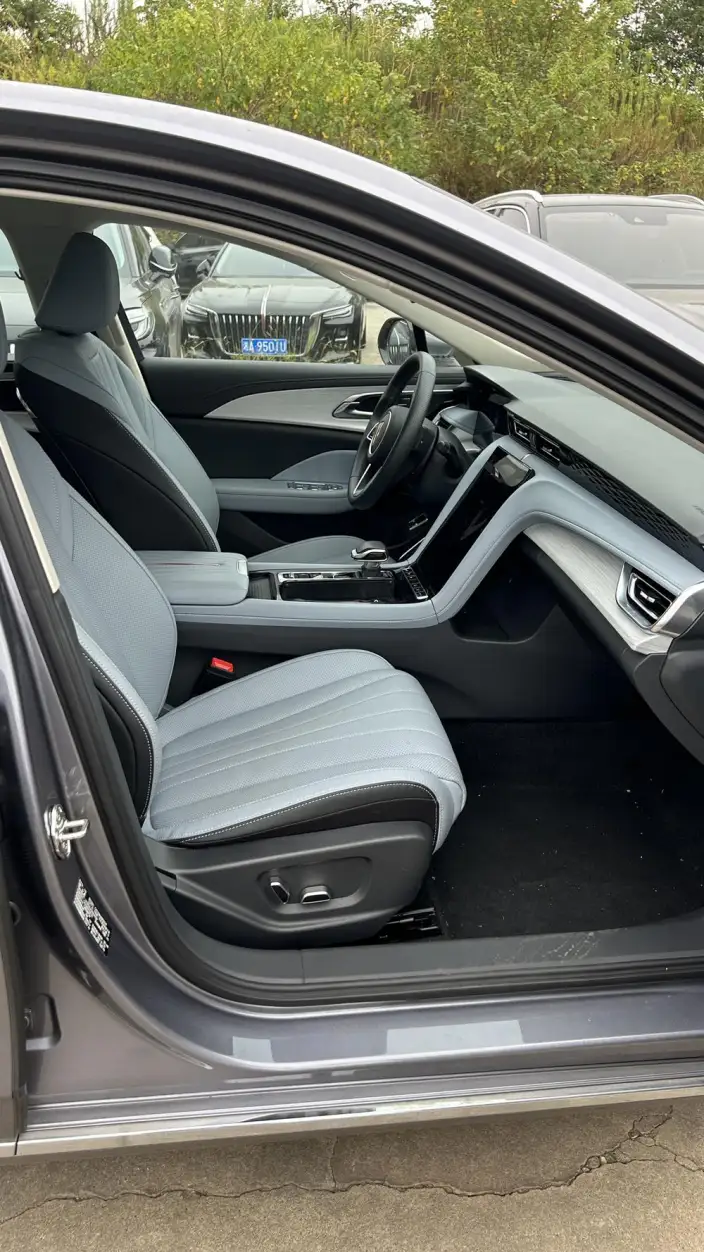 Hongqi H5 PHEV 2025 Model 170 Chao Hybrid Edition – фото 7