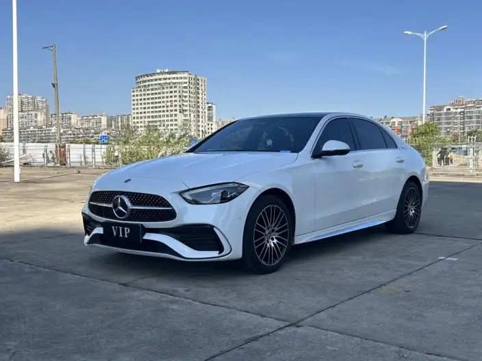 Mercedes-Benz C-Class 2025 Model C 260 L Sports Edition – фото 1