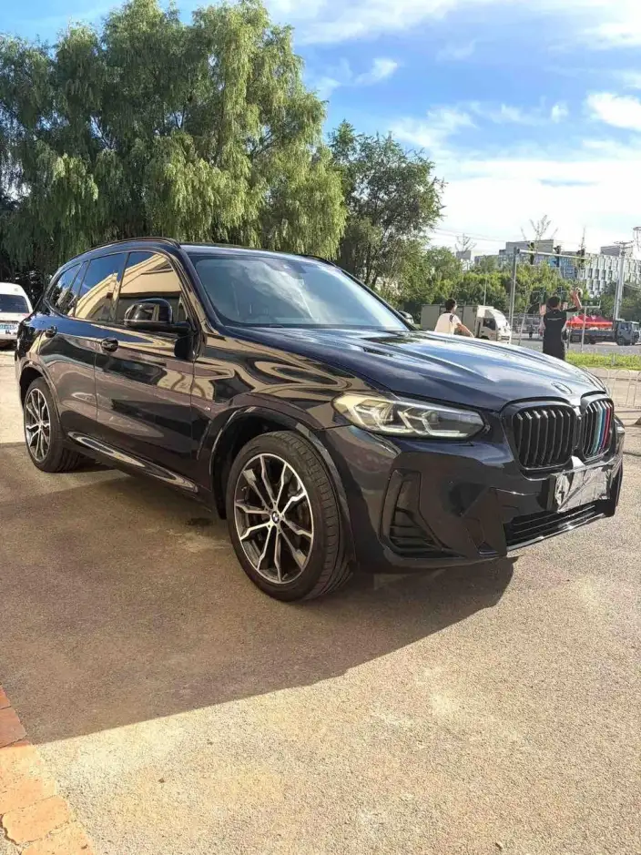 BMW X3 2022 Model xDrive30i Leading Model M Night Set – фото 3