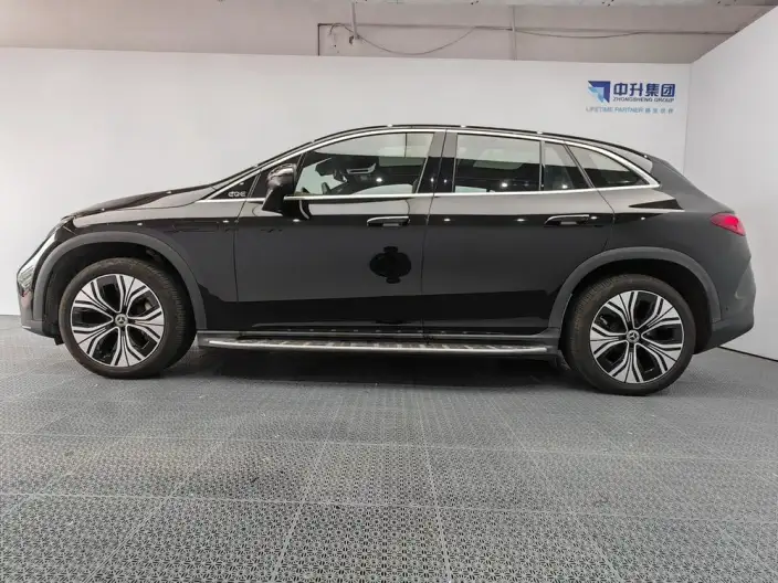 Mercedes-Benz EQE SUV 2024 Model EQE SUV 500 4MATIC Deluxe Edition – фото 4