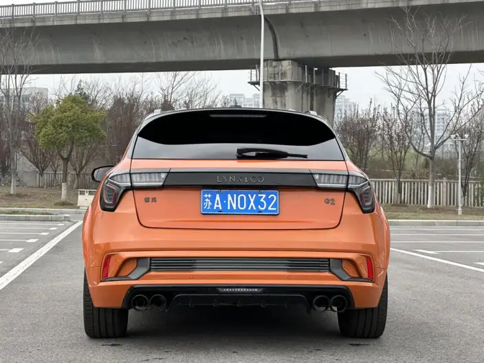 Lynk & Co 02 Hatchback 2021 Model 2.0TD Hatchback Halo – фото 5