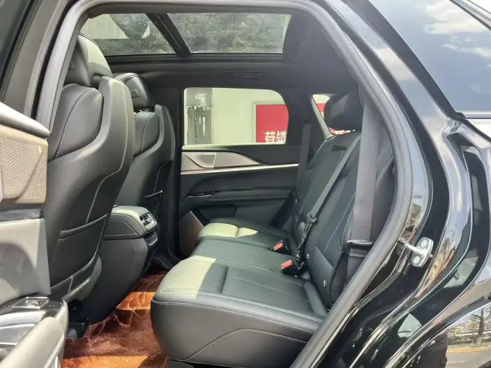 Cadillac XT5 2026 Model 28T 4WD Noble Model – фото 9