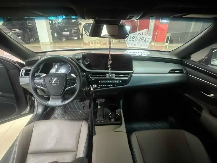 Lexus ES 2022 Model 200 Superior Edition – фото 5