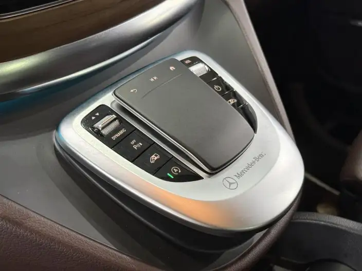 Mercedes-Benz V-Class 2022 Model V 260 L Long wheelbase Deluxe Edition – фото 7