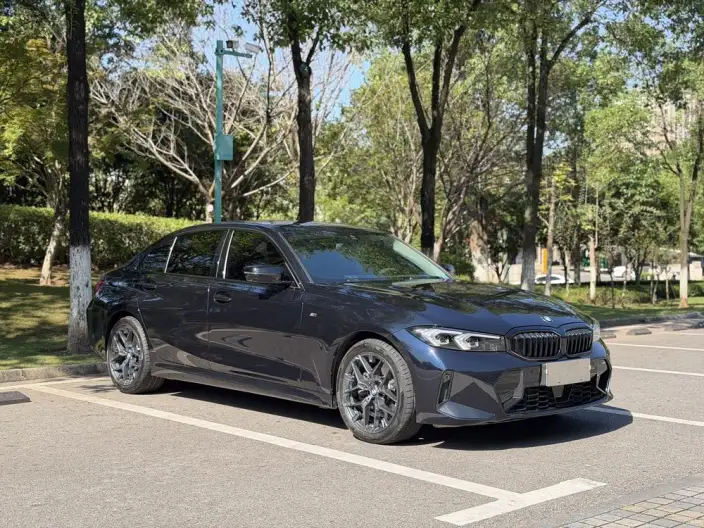 BMW 3 Series 2025 Model 330Li M Sports Night Set – фото 3