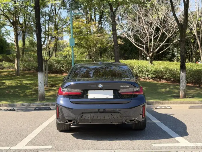 BMW 3 Series 2025 Model 330Li M Sports Night Set – фото 5