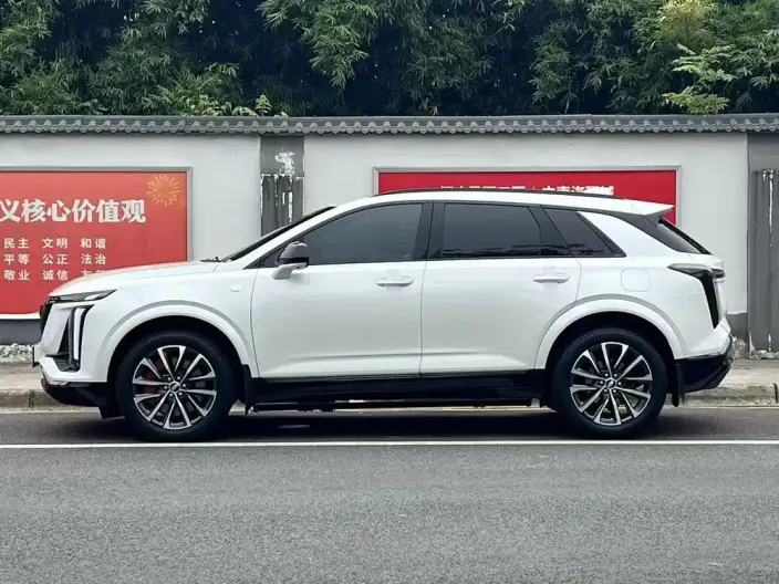 Cadillac XT5 2025 Model 28T 4WD Noble Model