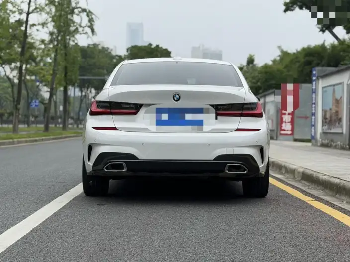 BMW 3 Series 2022 Model Facelift 320Li M Sports Set – фото 6