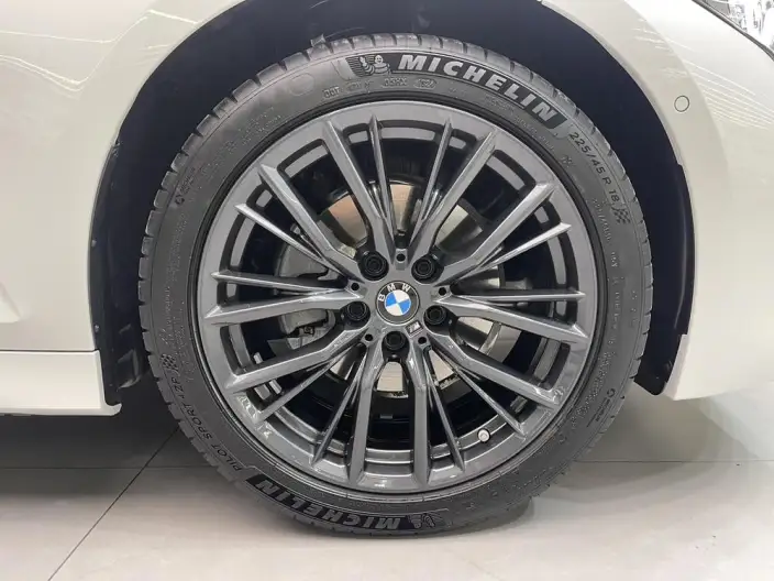 BMW 3 Series 2023 Model 325Li M Sports Night Set – фото 9