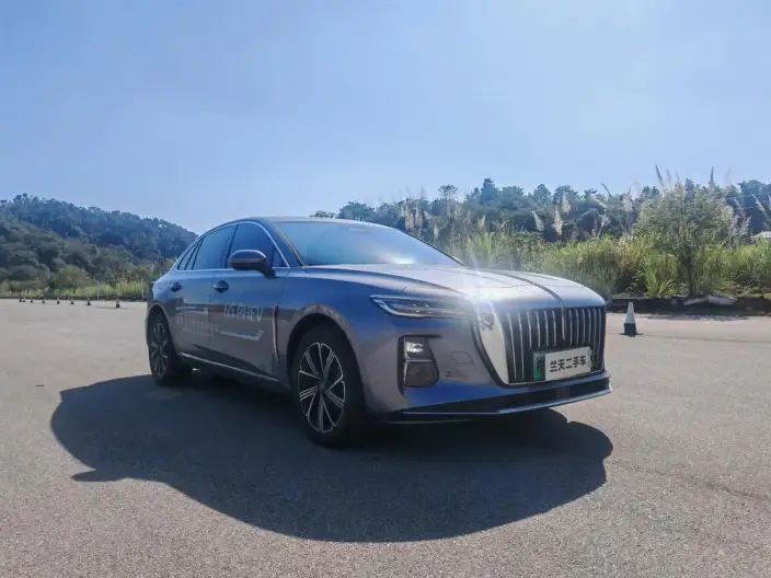 Hongqi H5 PHEV 2025 Model 170 Chao Hybrid Edition – фото 3
