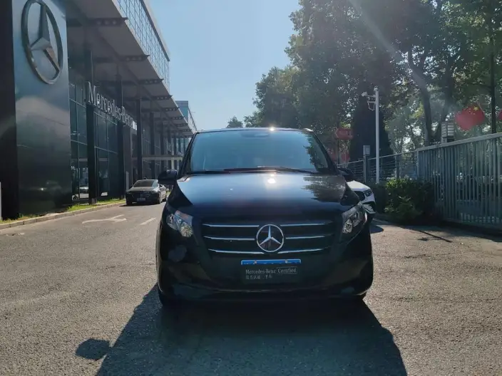 Viano 2024 Model 2.0T Business Edition 7 seat