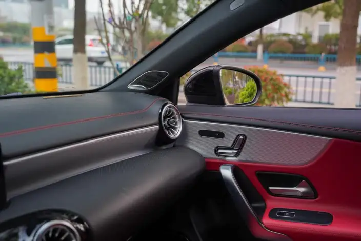 Mercedes-Benz A-Class AMG 2022 Model AMG A 35 L 4MATIC – фото 7