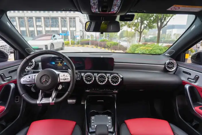 Mercedes-Benz A-Class AMG 2022 Model AMG A 35 L 4MATIC – фото 9