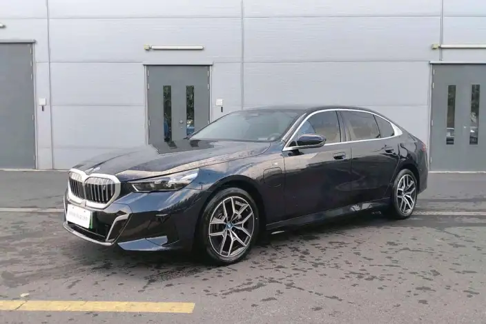 BMW i5 2025 Model eDrive40L M Sports Set – фото 1