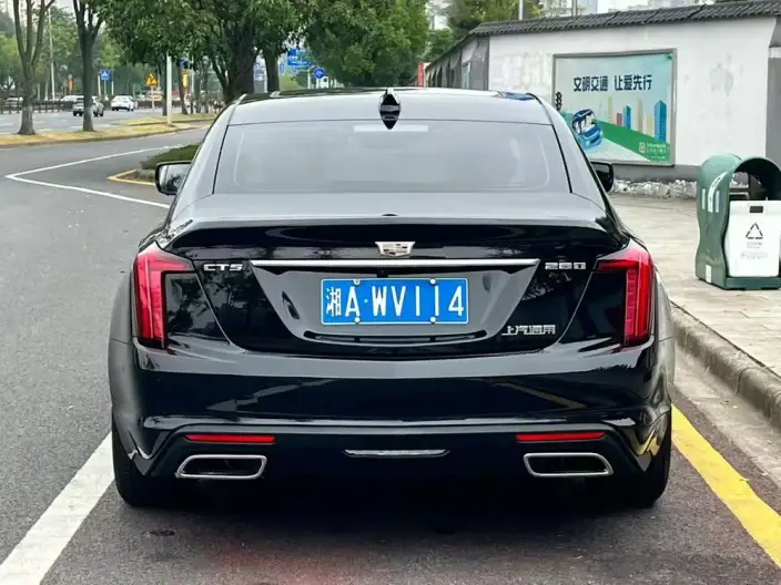 Cadillac CT5 2025 Model 28T Lincoln Town Sports Edition