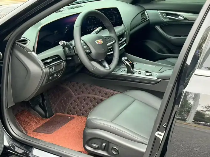Cadillac CT5 2025 Model 28T Lincoln Town Sports Edition – фото 10