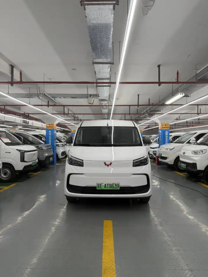 Wuling Sunlight Pro 2026 Model EV 405km Passenger car Edition