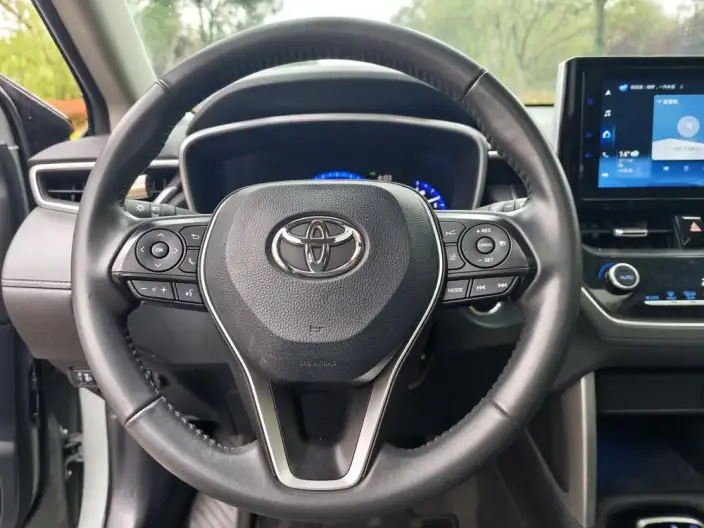 Toyota Corolla Cross 2022 Model 2.0L Ultimate Edition – фото 6