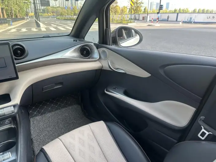 BYD Dolphin 2025 Model 420KM Fashion Edition – фото 9