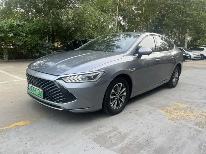 BYD Qin PLUS DM 2023 Model DM-i Champion Edition 55KM Leading Model – фото 1