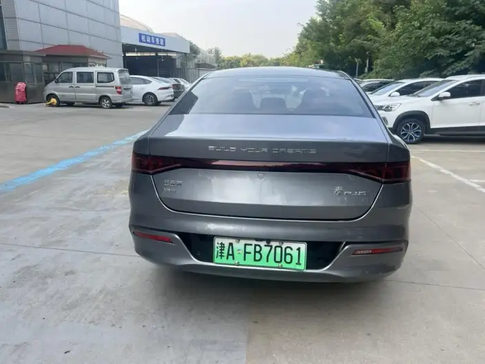 BYD Qin PLUS DM 2023 Model DM-i Champion Edition 55KM Leading Model – фото 4