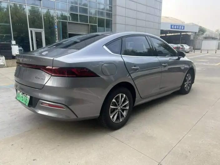 BYD Qin PLUS DM 2023 Model DM-i Champion Edition 55KM Leading Model – фото 5