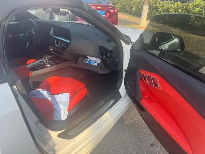 BMW Z4 2023 Model sDrive 25i M Sports Set – фото 9