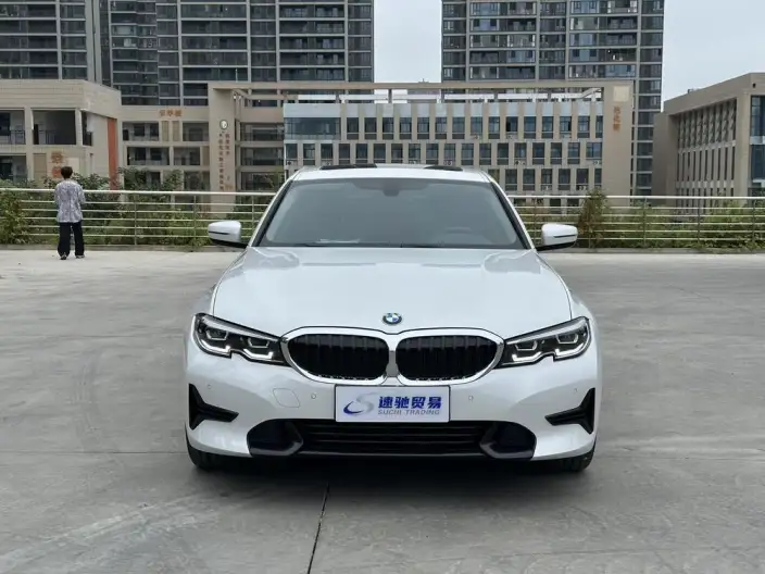 BMW 3 Series 2022 Model 320i Sports Set – фото 2