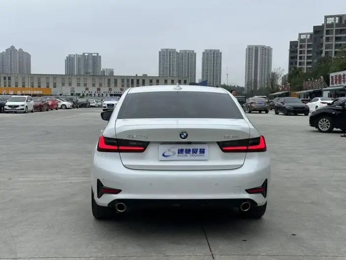 BMW 3 Series 2022 Model 320i Sports Set – фото 6