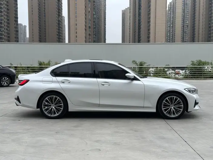 BMW 3 Series 2022 Model 320i Sports Set – фото 8