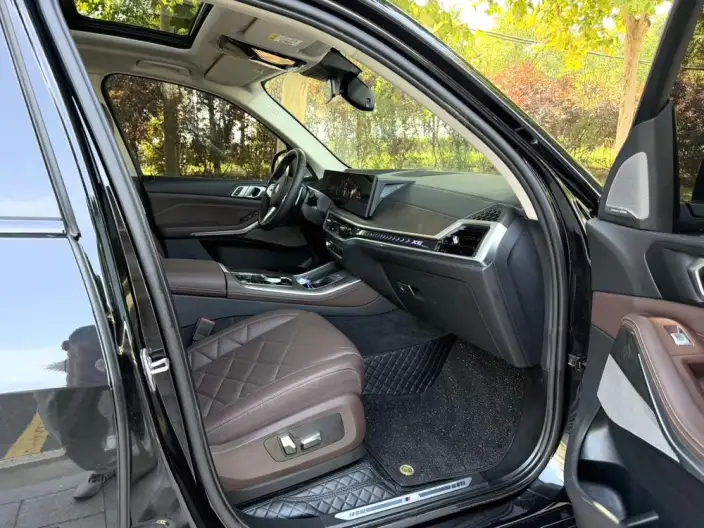 BMW X5 2023 Model xDrive30Li Exclusive Model M Sports Set – фото 8