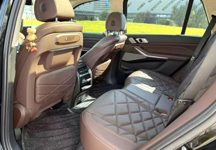 BMW X5 2023 Model xDrive30Li Exclusive Model M Sports Set – фото 9