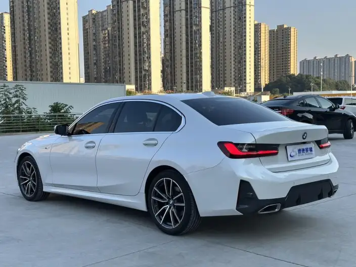 BMW 3 Series 2023 Model 320Li M Sports Set – фото 4