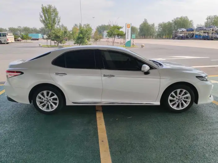 Toyota Camry 2023 Model 2.0G Deluxe Edition – фото 5