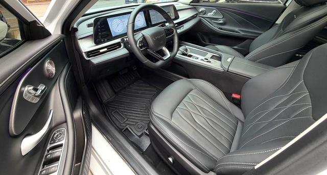 Chery Arrizo 8 2024 модификация 1.6TGDI DCT Spirior – фото 7