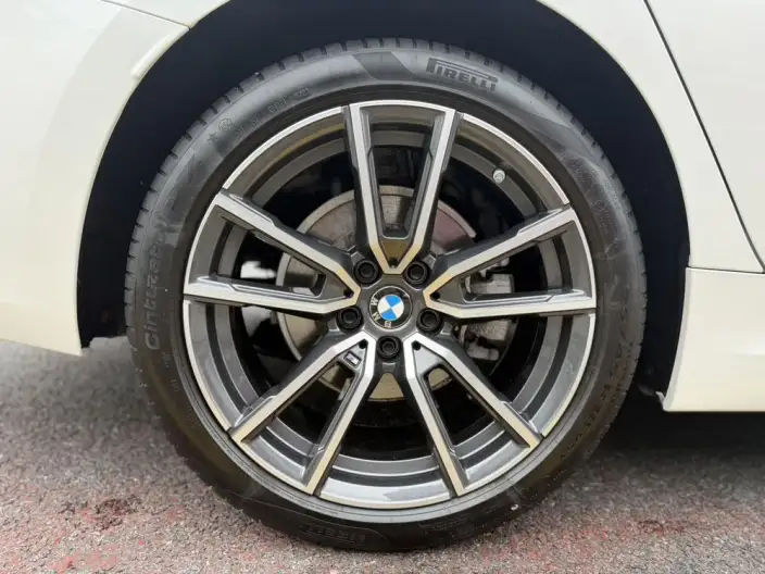 BMW 3 Series 2023 Model 320Li M Sports Set – фото 9