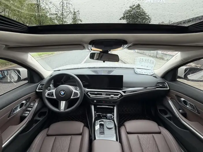 BMW 3 Series 2023 Model 320Li M Sports Set – фото 10
