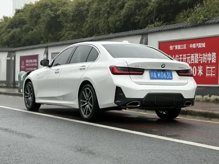 BMW 3 Series 2023 Model 320Li M Sports Set – фото 5