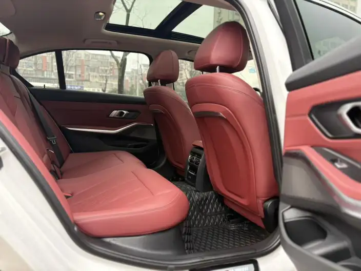 BMW 3 Series 2023 Model 320Li M Sports Set – фото 10