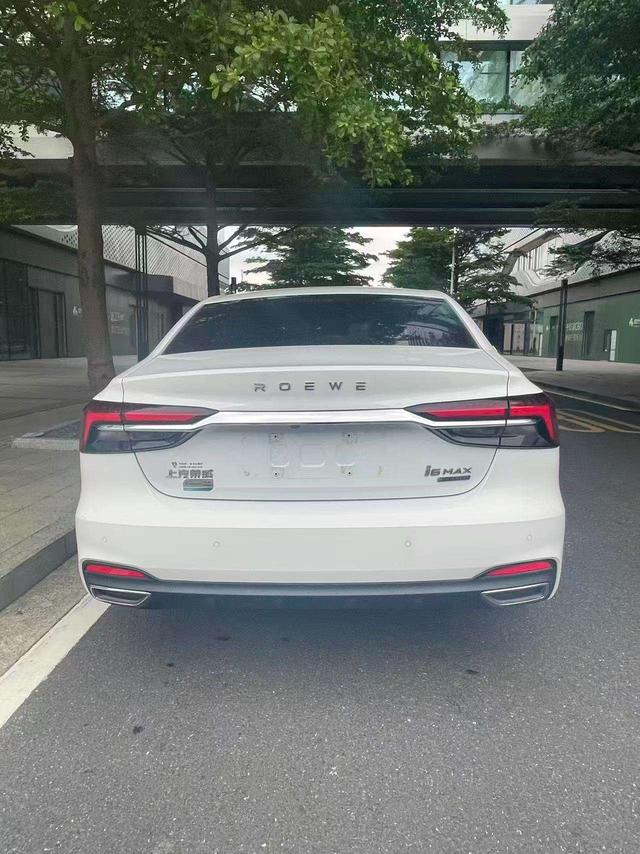 Roewe i6 MAX 2020 300TGI Automatic Cool Skylight Supreme Edition – фото 7