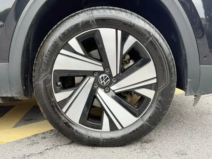 Volkswagen Teramont 2023 Model 380TSI 4WD Exclusive Deluxe Edition – фото 7