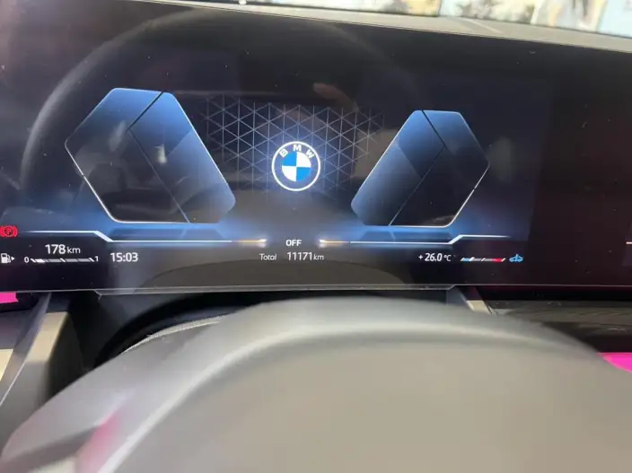 BMW 5 Series 2025 Model 525Li M Sports Set – фото 7