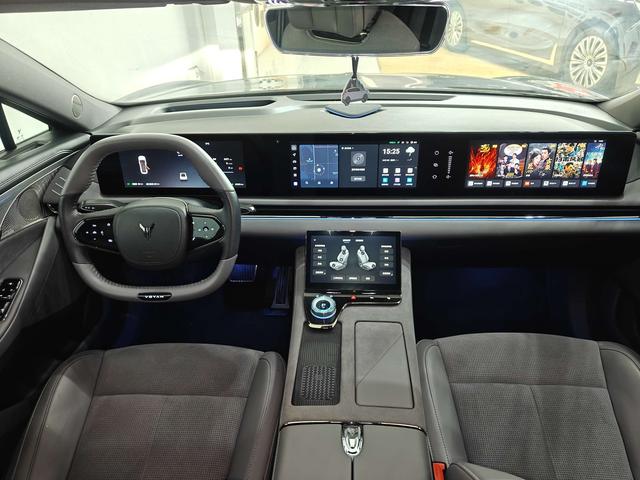 VOYAH Pursuit PHEV 2024 модификация Ultra-long Endurance 4WD Ultimate Edition – фото 8