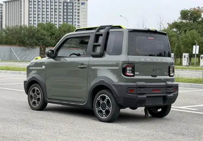 Panda 2024 Model 200km Panda Knight