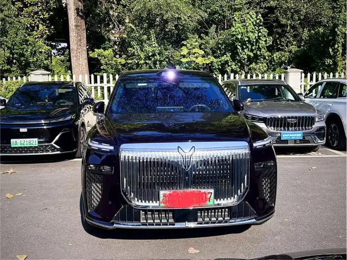 Voyah Taishan P HEV 2026 Model Max+ Edition