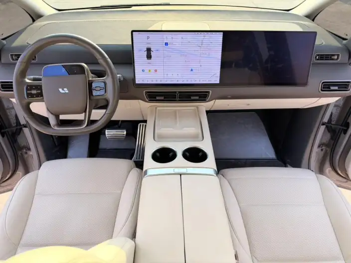 Li Auto MEGA 2024 Model Ultra Edition – фото 7