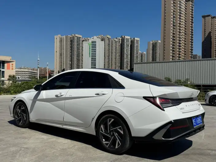 Hyundai Ioniq 2023 Model 1.5L CVT LUX Premium Edition