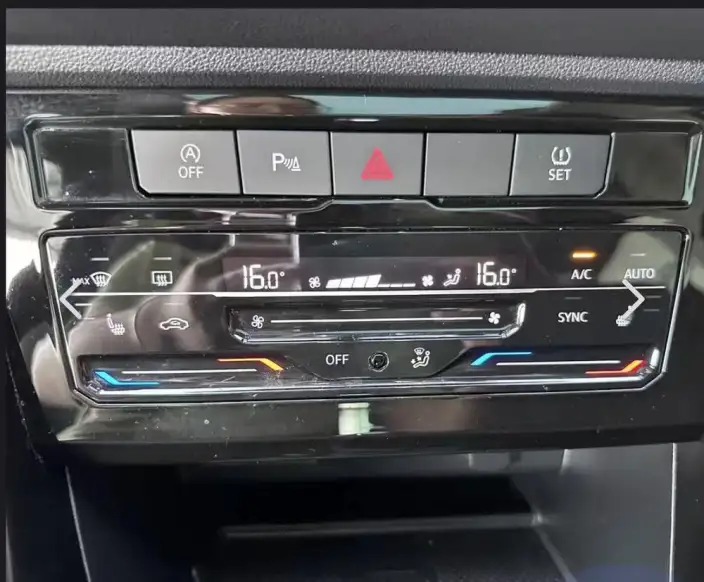 Hyundai Ioniq 2023 Model 1.5L CVT LUX Premium Edition – фото 8