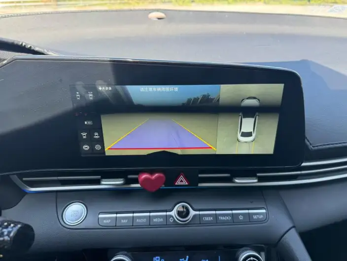 Hyundai Ioniq 2023 Model 1.5L CVT LUX Premium Edition – фото 9